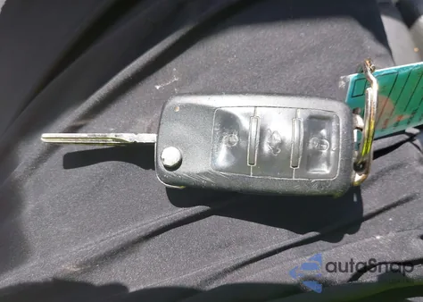 2005 Volkswagen Touareg V8 из США, поврежденный, VIN WVGCM77L45D005529